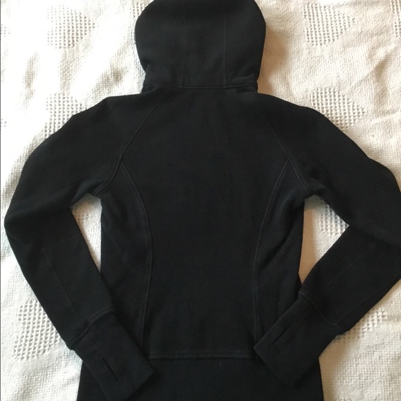 Lululemon scuba black jacket sm - Picture 2 of 2